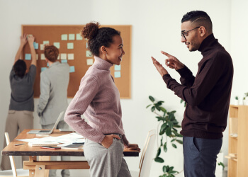 Intuitive header by choose a pre-built header